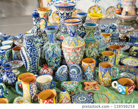 Uzbek vases 138598258
