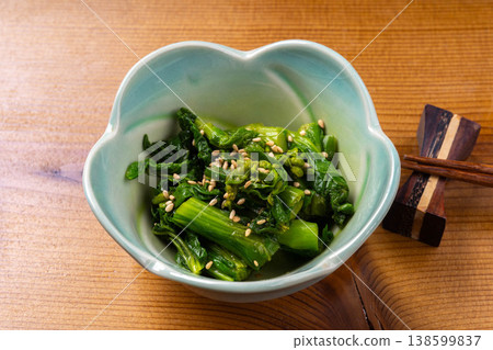 Rape blossoms sesame seeds 138599837