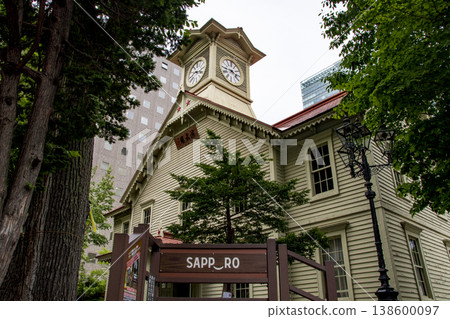 漫步北海道札幌的景象。 漫步北海道札幌的景象。 138600097