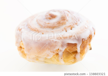 Delicious cinnamon roll Delicious cinnamon roll 138603321