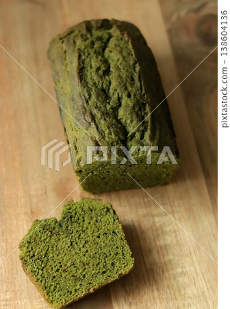 Matcha pound cake Matcha pound cake 138604136