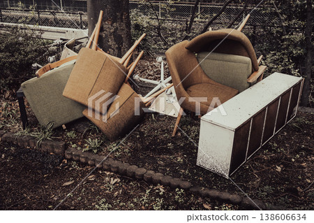 Illegal dumping of industrial waste 138606634