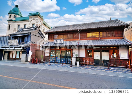 小江戶川越一番街商店街:傳統倉庫街景 小江戶川越一番街商店街:傳統倉庫街景 138606851