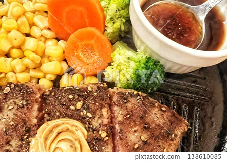 hamburger   138610085