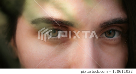 Natural beauty close up portrait of woman with soft shadow 138611022