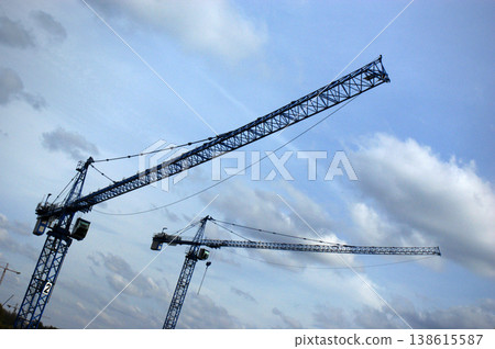 crane construction couple construction on the sky background 138615587