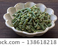 Black-eyed beans with sesame sauce 138618218