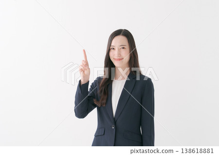Women who guide Women who guide 138618881