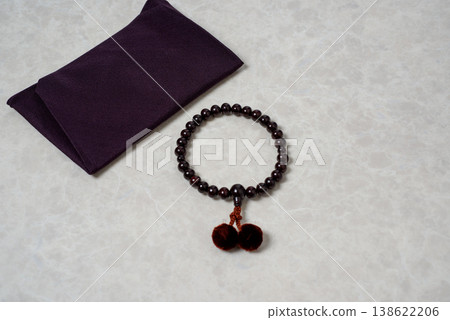 Condolence money, image of a funeral: an offering or cash made with feelings of remembrance for the deceased, who was a close friend. Condolence money, image of a funeral: an offering or cash made with feelings of remembrance for the deceased, who was a close friend. 138622206