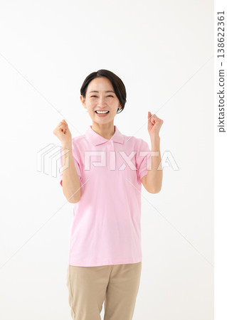 Care worker who plays guts pose Care worker who plays guts pose 138622361