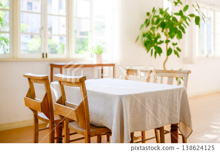 A bright dining table scene 138624125