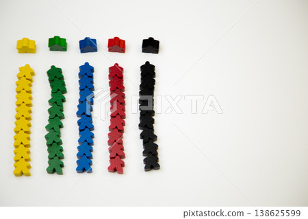 On a white background, men of different colors lie in a line, with a large man at the base, divided into teams with for text. The concept of team competitions, community groups, people.High quality On a white background, men of different colors lie in a line, with a large man at the base, divided into teams with for text. The concept of team competitions, community groups, people.High quality 138625599
