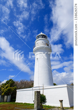 The southernmost point of Honshu: Shionomisaki Lighthouse under a blue sky, Wakayama Prefecture The southernmost point of Honshu: Shionomisaki Lighthouse under a blue sky, Wakayama Prefecture 138626574