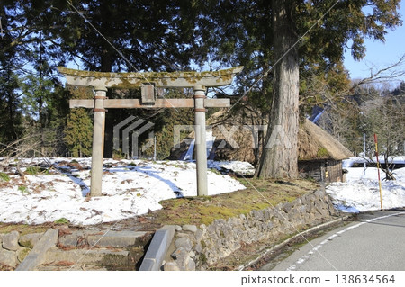 Torii gate of Matsuo Shrine in Oginoshima, Kashiwazaki City, Niigata Prefecture Torii gate of Matsuo Shrine in Oginoshima, Kashiwazaki City, Niigata Prefecture 138634564