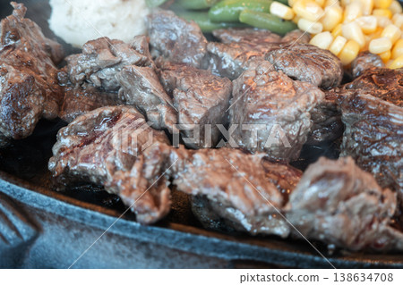 牛排 鐵板 牛肉 食物 Beef Steak ビーフステーキ ステーキ 牛排 鐵板 牛肉 食物 Beef Steak ビーフステーキ ステーキ 138634708