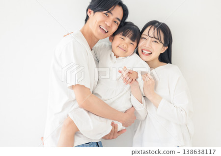 年輕的家庭 138638117