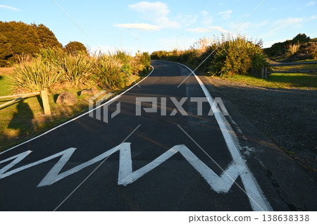 跑道山 138638338