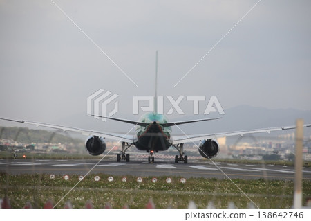 一架飛機 一架飛機 138642746