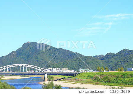 Gifu City, Gifu Prefecture, scenery of Chuseki Bridge and Mount Kinka Gifu City, Gifu Prefecture, scenery of Chuseki Bridge and Mount Kinka 138643629