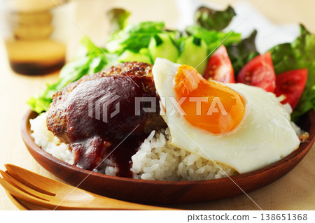 Loco Moco  138651368