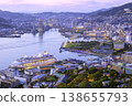 從鍋官山展望台眺望長崎美麗的夜景（長崎縣長崎市鍋官山） 138655793