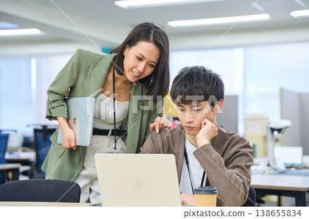 Friendly workplace (foreign company) Friendly workplace (foreign company) 138655834