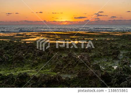 First sunrise of the year on Yakushima Island, where gods reside (winter) 138655861