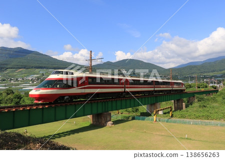 特快列車 Yukemuri 138656263