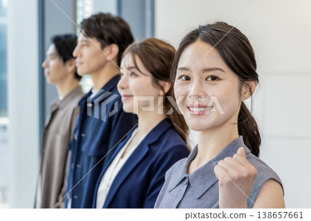 橫向事業群 橫向事業群 138657661