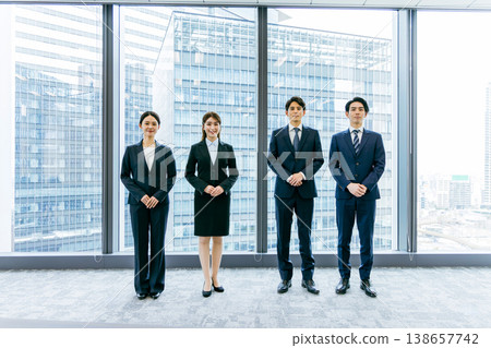 Businessmen working in the office Businessmen working in the office 138657742