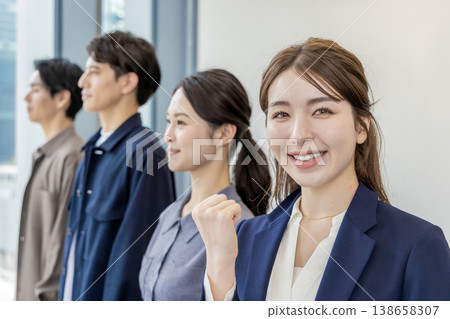 橫向事業群 橫向事業群 138658307