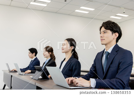 Business man receiving training Business man receiving training 138658353