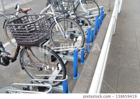 Metal bicycle racks, public bicycle parking facilities Metal bicycle racks, public bicycle parking facilities 138659419