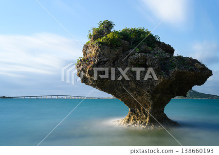 The rocks jutting out of the sea and the Hamahiga Bridge: A view from Amamichu's tomb The rocks jutting out of the sea and the Hamahiga Bridge: A view from Amamichu's tomb 138660193