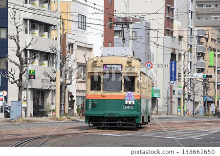 [Hiroshima Electric Railway] 1900 series - Hiei - Line L (Ujina Line: Japanese Red Cross Hospital - Hiroden Head Office) 138661650