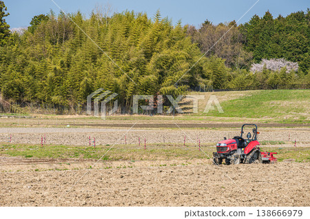 Terraced rice fields in Ogi, Otsu City, Shiga Prefecture Terraced rice fields in Ogi, Otsu City, Shiga Prefecture 138666979