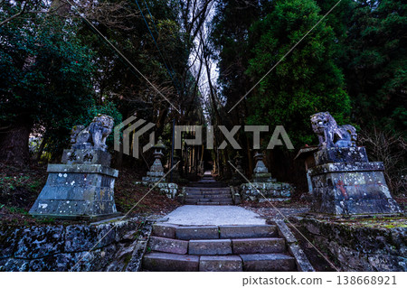 上色見熊野座神社的黎明【熊本縣阿蘇郡高森町】 上色見熊野座神社的黎明【熊本縣阿蘇郡高森町】 138668921