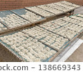 Sun-dried noodles 138669343