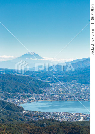 從高峠高原眺望富士山和諏訪湖 138673936