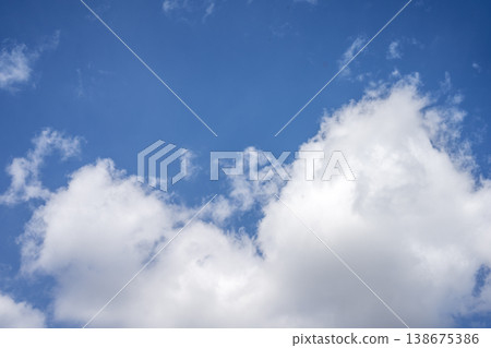 Spring sky, blue sky, sunny, spring, April, image Spring sky, blue sky, sunny, spring, April, image 138675386