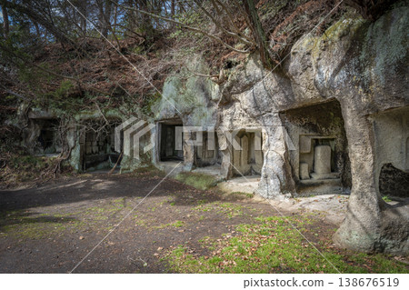 松島大島洞窟遺址:雕刻在岩石上的紀念儀式與信仰景觀,宮城縣 松島大島洞窟遺址:雕刻在岩石上的紀念儀式與信仰景觀,宮城縣 138676519