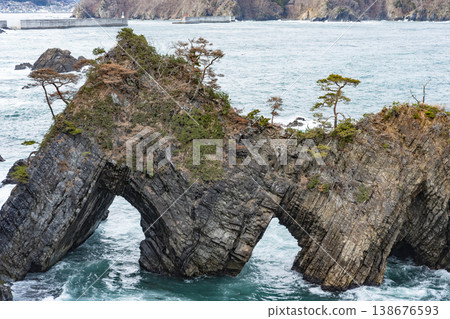 大船渡、阿納托伊索岩拱與海蝕洞：岩手縣的自然景觀 138676593