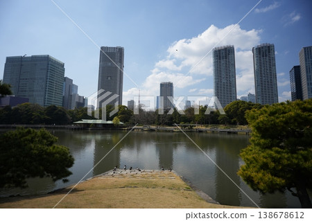 城市建設集團 138678612