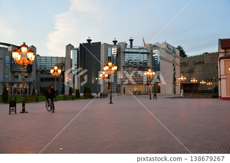 北馬其頓,斯科普里,菲利普二世廣場,路燈,堡壘 北馬其頓,斯科普里,菲利普二世廣場,路燈,堡壘 138679267