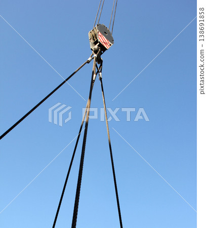 Pulley with sturdy steel cables 138691858