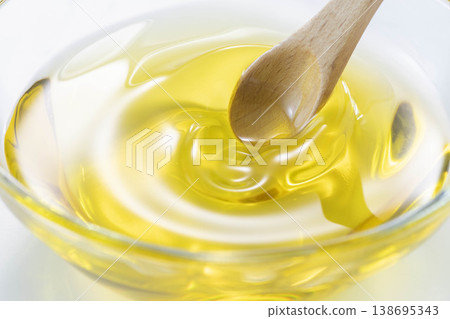 油和奶油的混合物 138695343