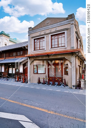 Koedo Kawagoe Ichiban-gai Shopping Street: A townscape of traditional storehouses 138696428