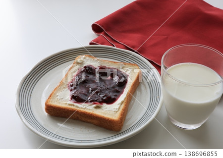 Blueberry and cream cheese toast Blueberry and cream cheese toast 138696855