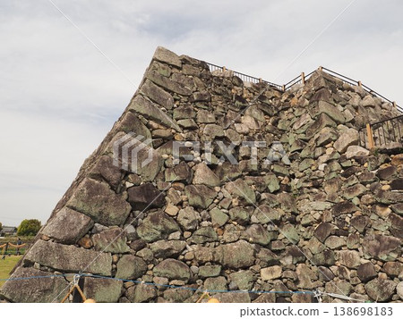 Yamatokoriyama castle 138698183