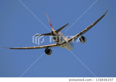 飛機 客用飛機 天空 138698197